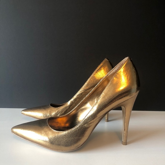 BCBGeneration Shoes - BCBGeneration Bronze Heels US 10